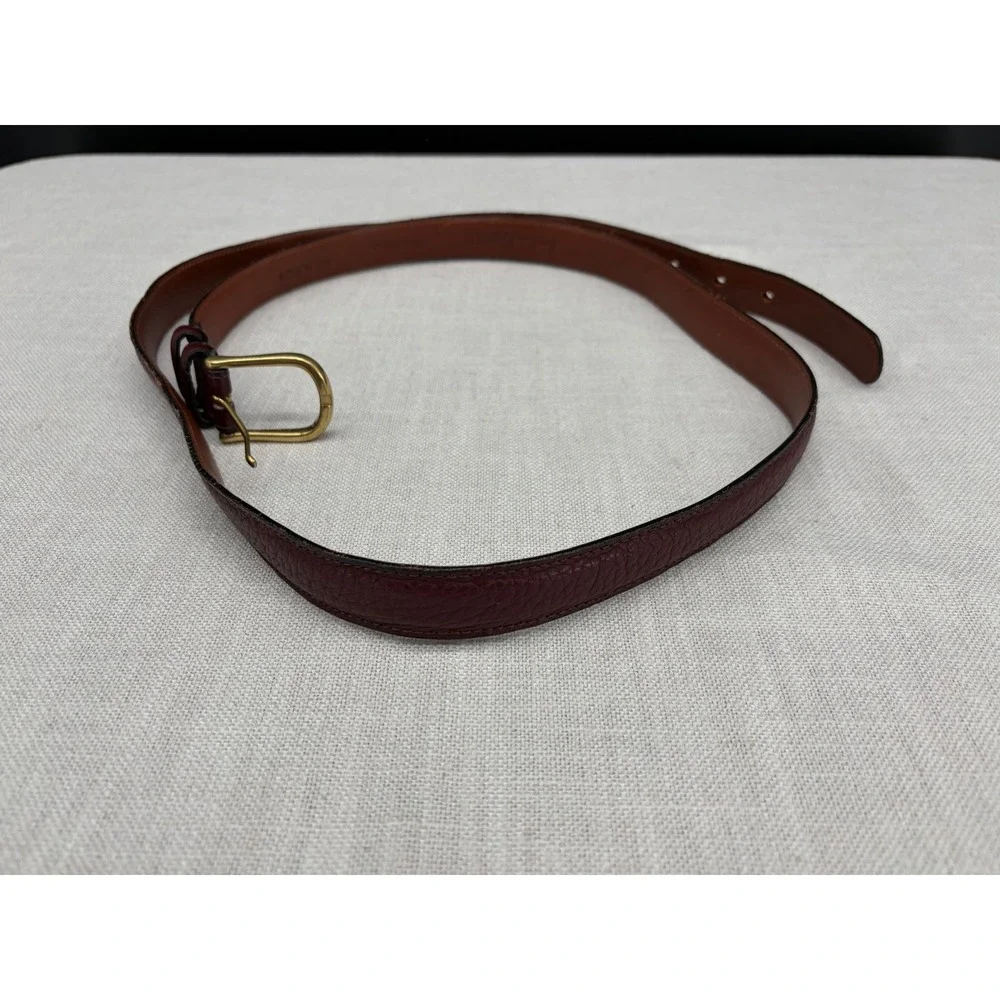 LL Bean Burgundy Pebbled Leather Belt Gold Buckle Made in USA Size 46 60924